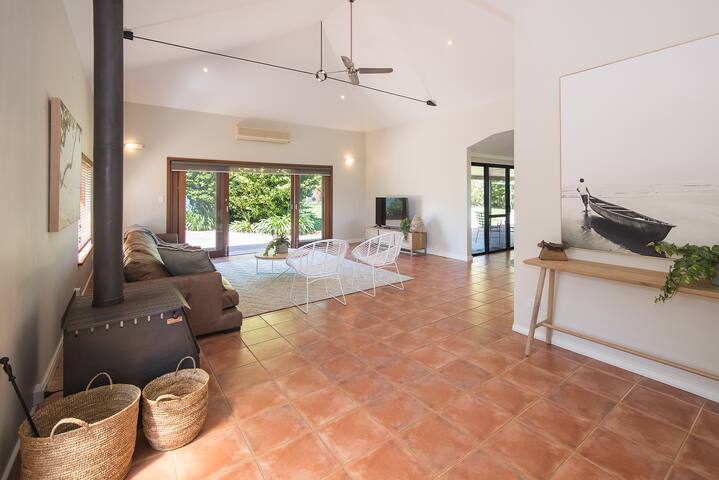 Margaret River Manor – amazing manicured gardens* gallery image 4