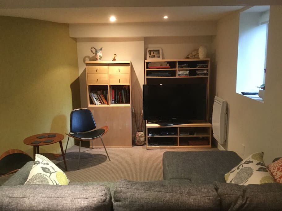 40” HD Samsung TV
