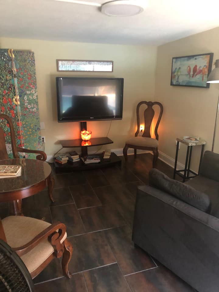 Top 16 Airbnb Vacation Rentals In And Around Auburndale, Florida