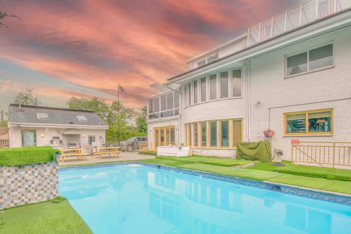 State of the Art Mansion – Pool,BBQ,STEAM SPA gallery image 4