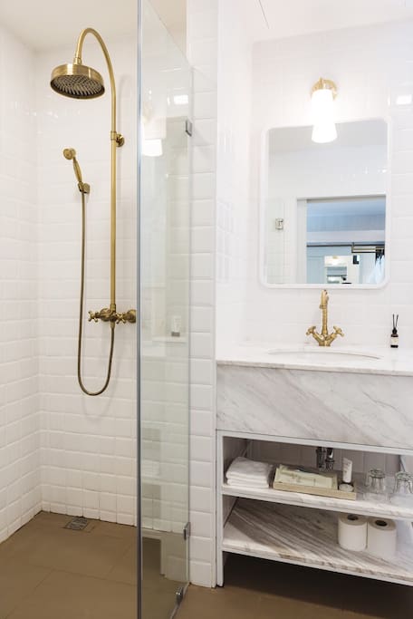 Gold bathroom