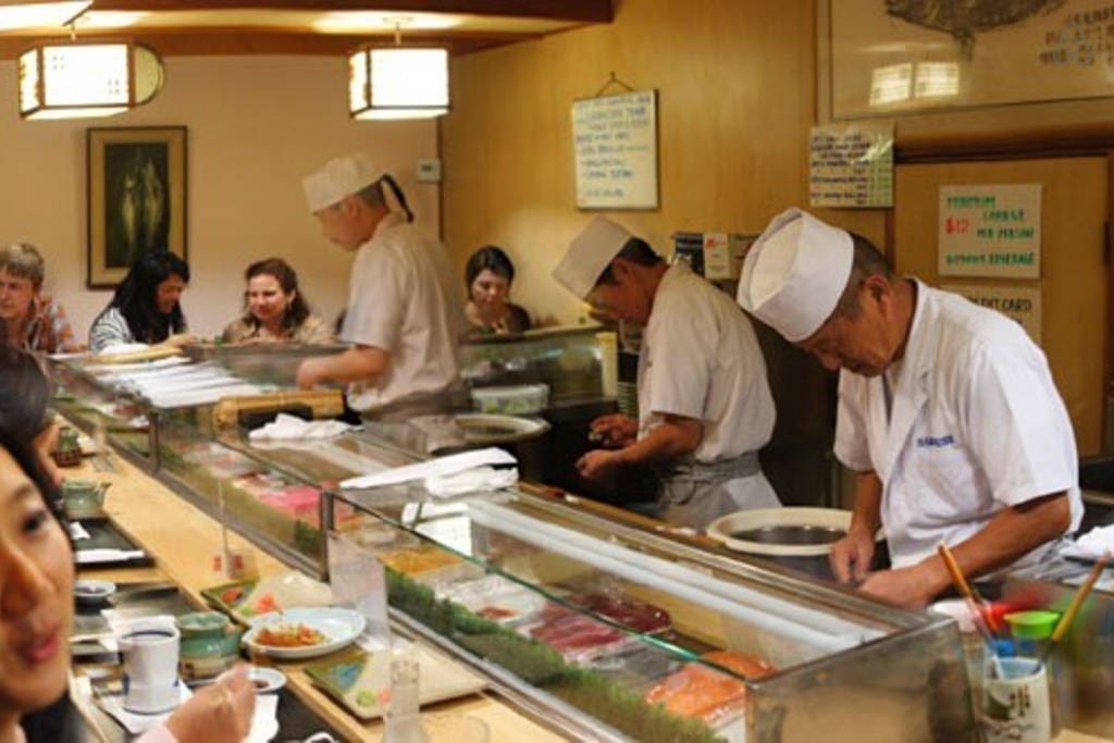 LA's best sushi and Japanese eateries are literally at your doorstep! Dozens of restaurants are within a 3 block radius of the apartment, which is located in the heart of the Little Tokyo neighborhood.