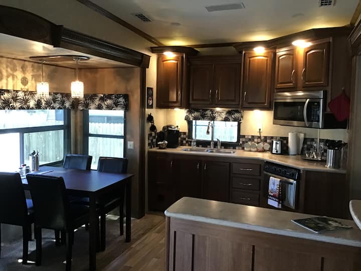 Hanford Vacation Rentals & Homes California, United States Airbnb