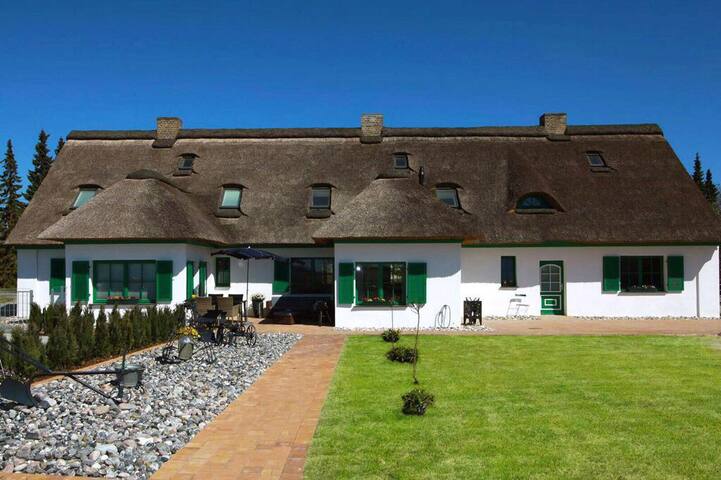 Airbnb Lubmin Vacation Rentals Places To Stay Mecklenburg