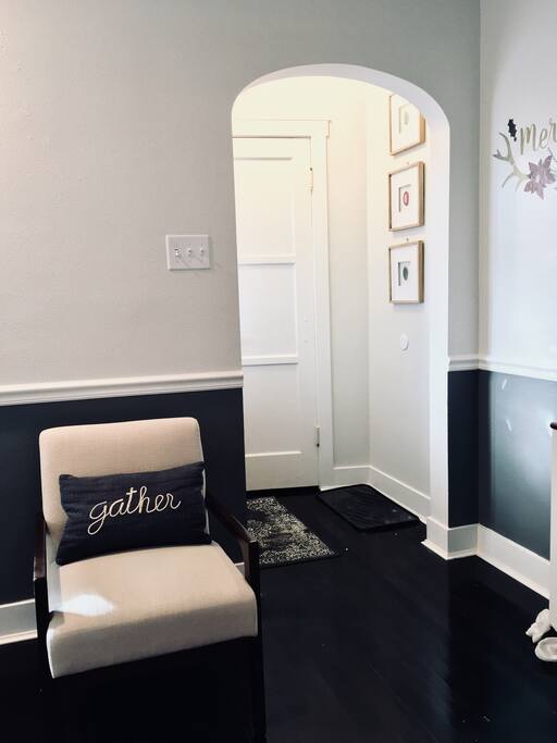 Comfortable furniture, kick your shoes off and relax!
