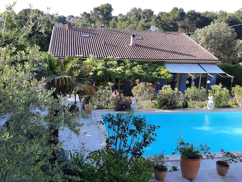 VILLA LA LICORNE **** Private pool, Spa, Tennis