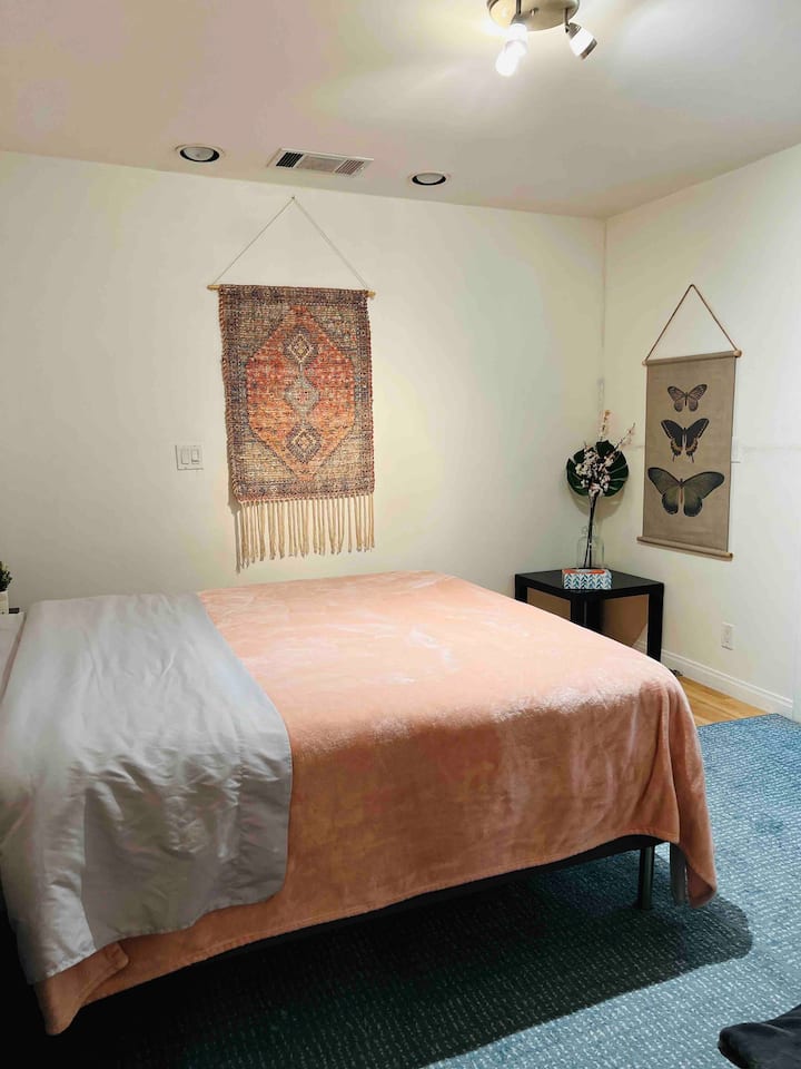 საძინებელი 2