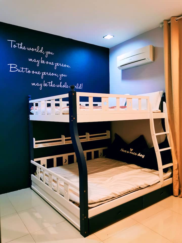 Soba 1 s bračnim krevetom na kat