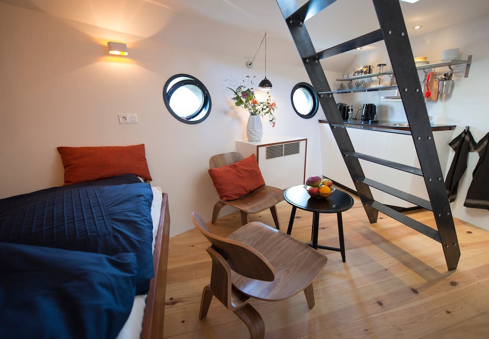 Compact and comfortable