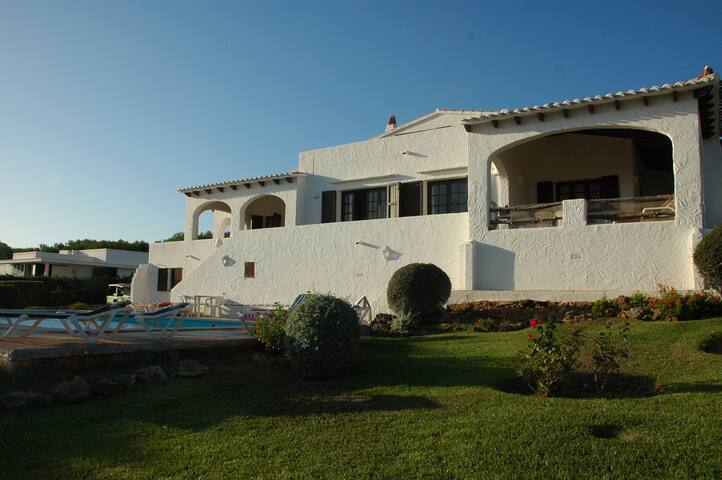 Villa panoramica fino a 12 persone gallery image 5