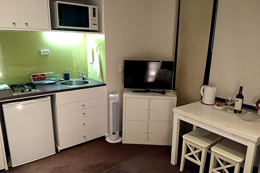 Cooking facilities. Complimentary refreshments.