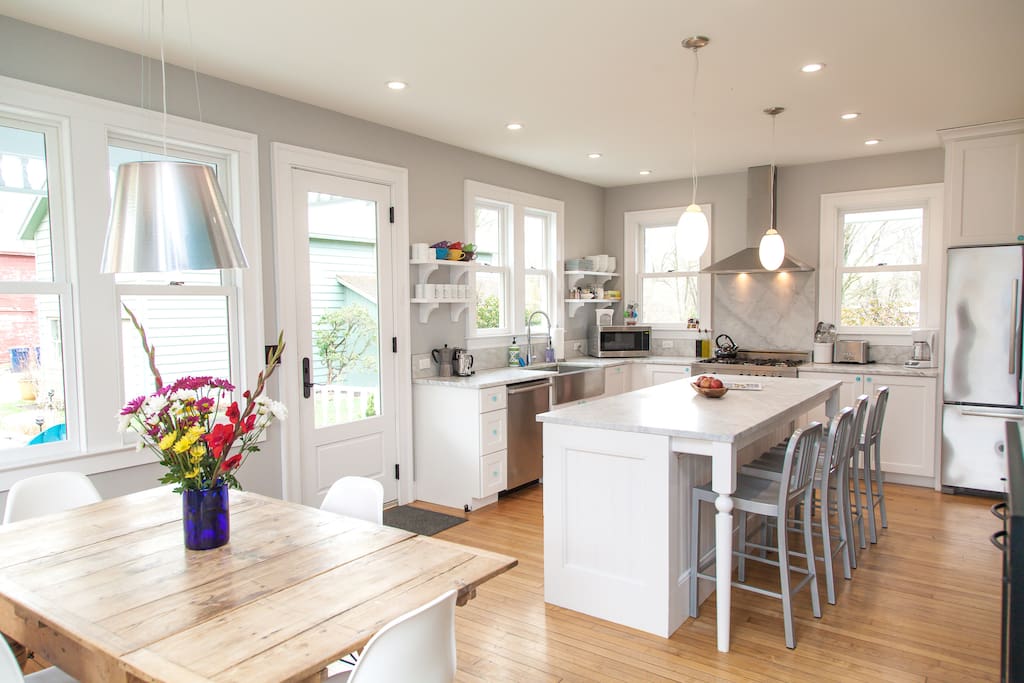 Bright and Open Kitchen