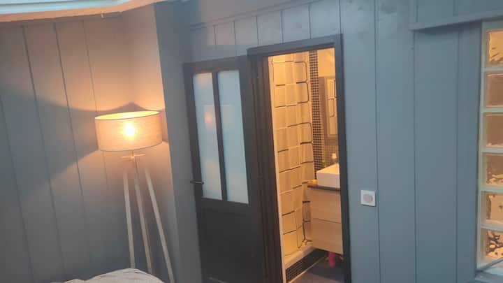 Výhľad na kúpeľňu, vlastné WC zo spálne