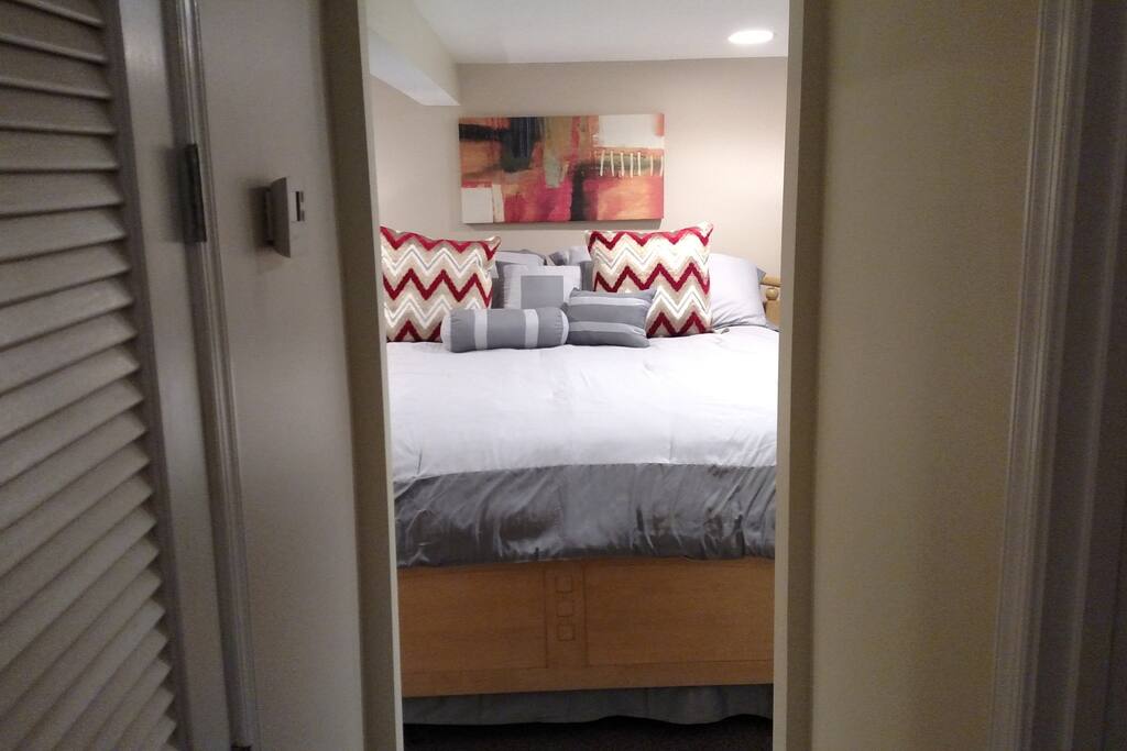 King size bed