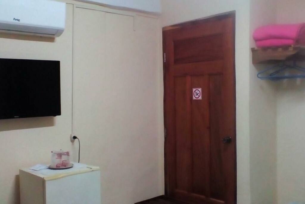 TV,
