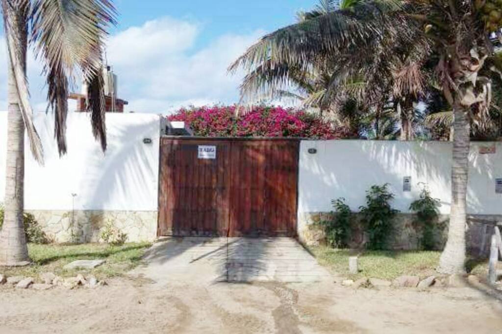 Private Entrance