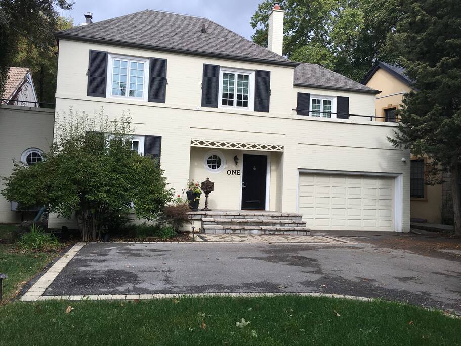 Beautiful ravine house - Houses for Rent in Toronto ...
