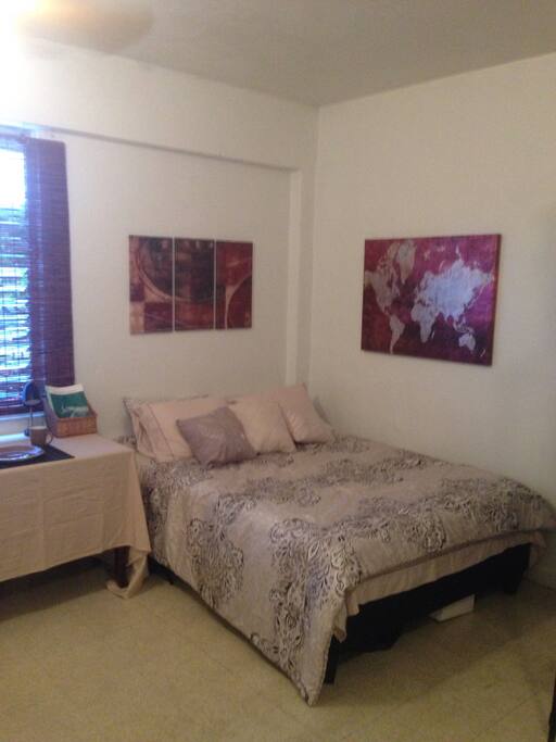 Bed and table/Desk