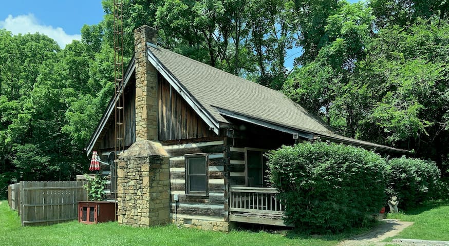 Airbnb Brown County Vacation Rentals Places To Stay