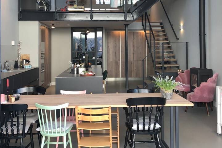 Beautiful and spacious family house (220 m2)