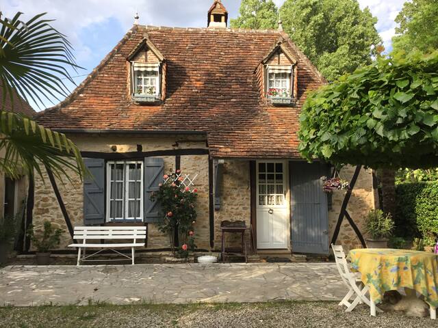 Small charming house Quercy