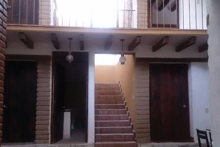 Habitación con Terraza en Centro Histórico.