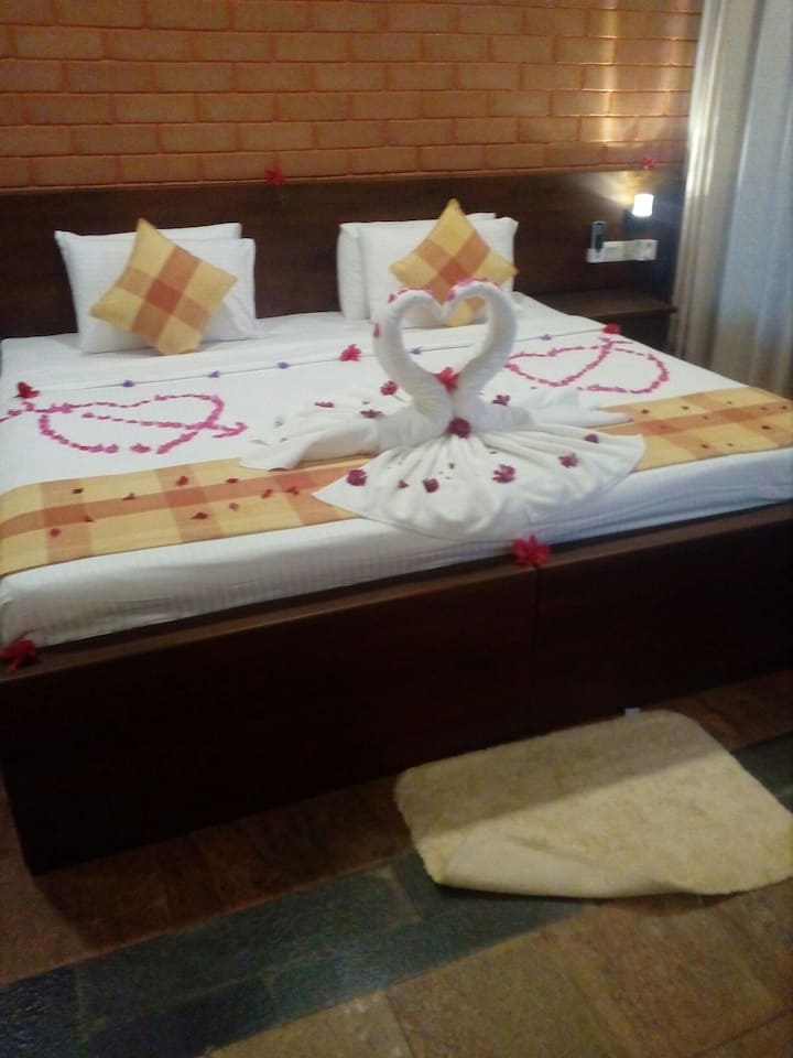 საძინებელი 1