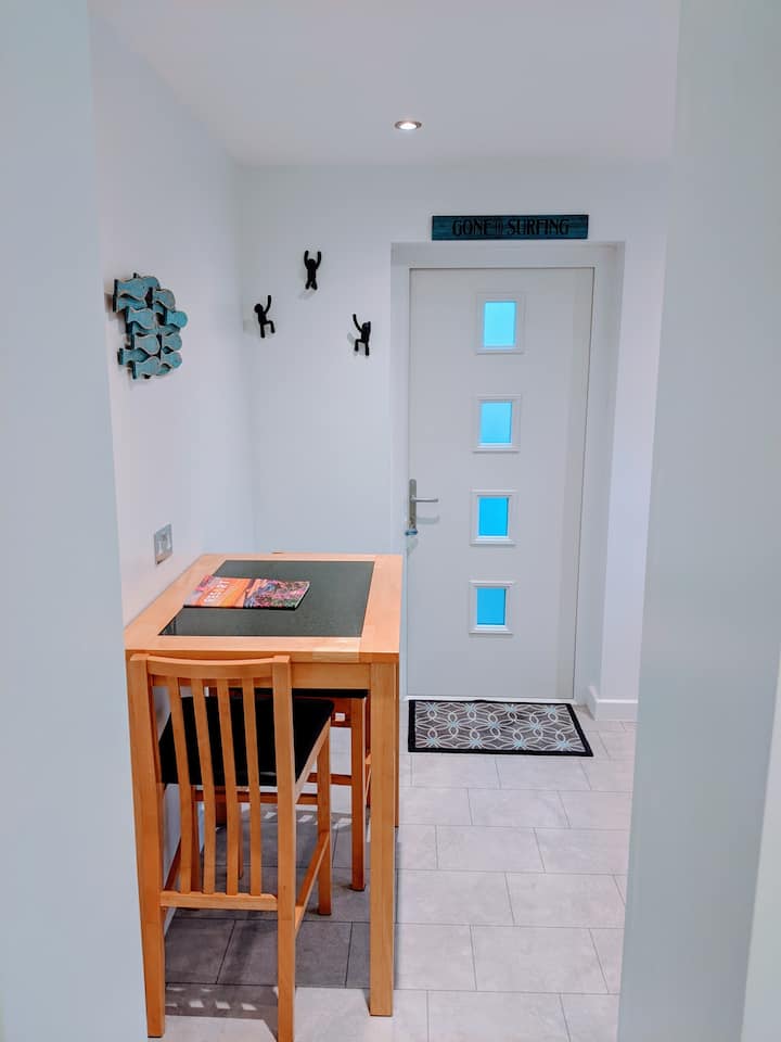 Top 10 Airbnb Vacation Rentals In Southbourne, UK Trip101