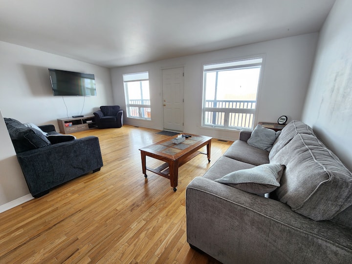Iqaluit Vacation Rentals & Homes Nunavut, Canada Airbnb