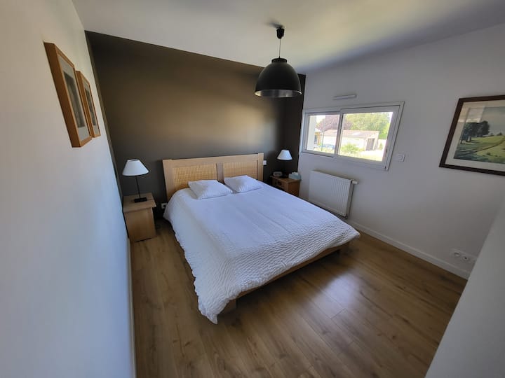 חדר השינה העליון בצד הצפוני (חדר השינה הראשי)