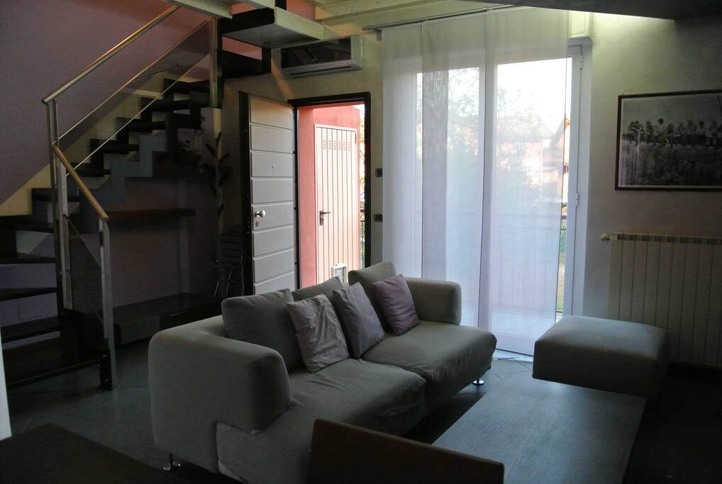 Cucina Salotto Primo Piano/First Floor Open Plan Kitchen/Livingroom