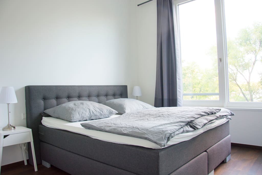 boxspring bed - bedroom