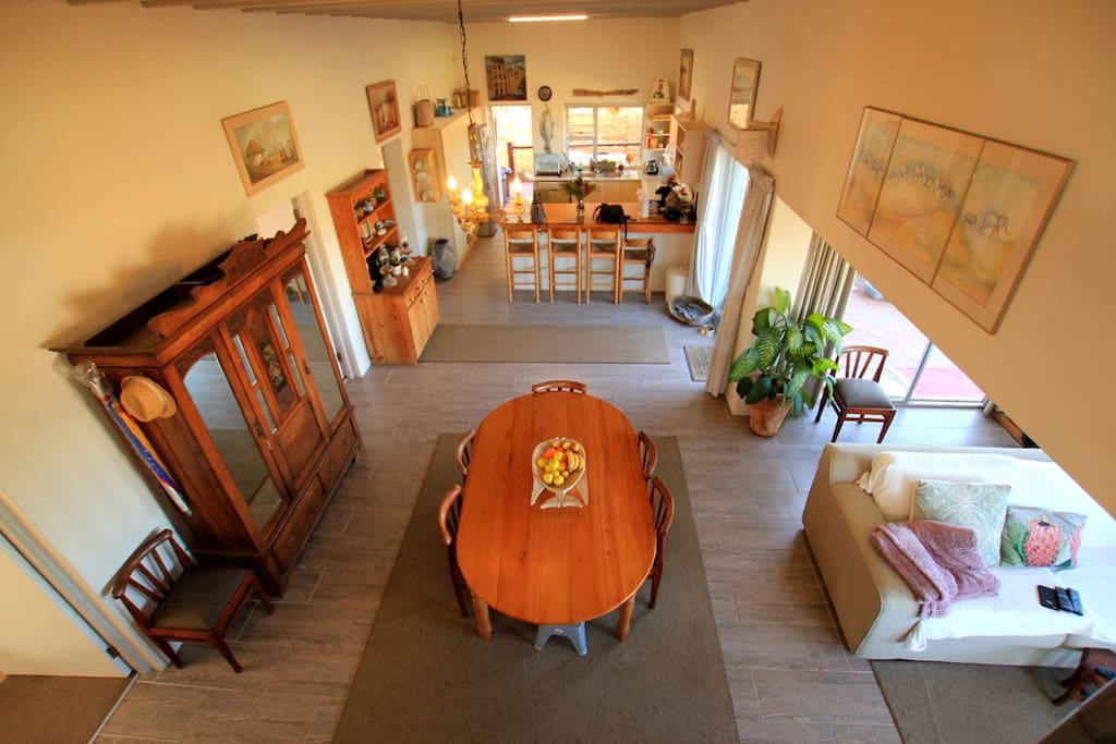Main house open plan dining room