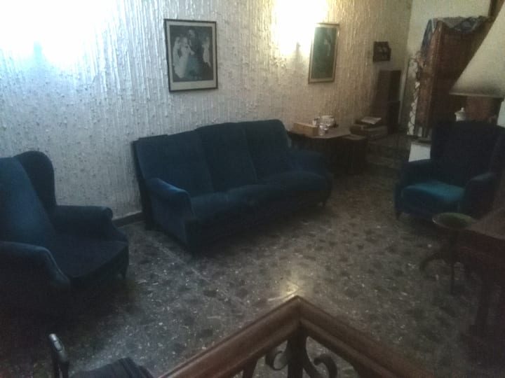 Комната с балконом в доме в Martínez