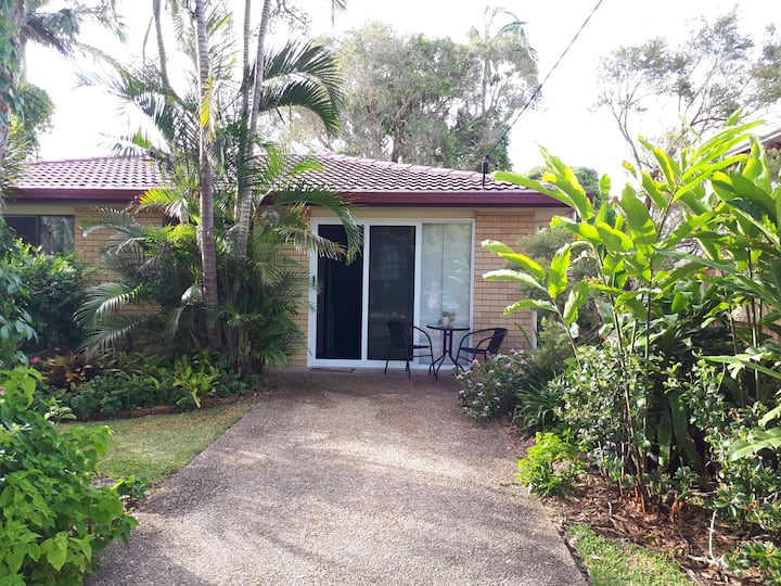 'Seldom Inn' - Mudjimba Beach - Guest suites for Rent in Mudjimba ...