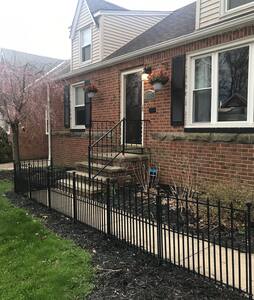 Cozy home near Airport and Fairview Hospital