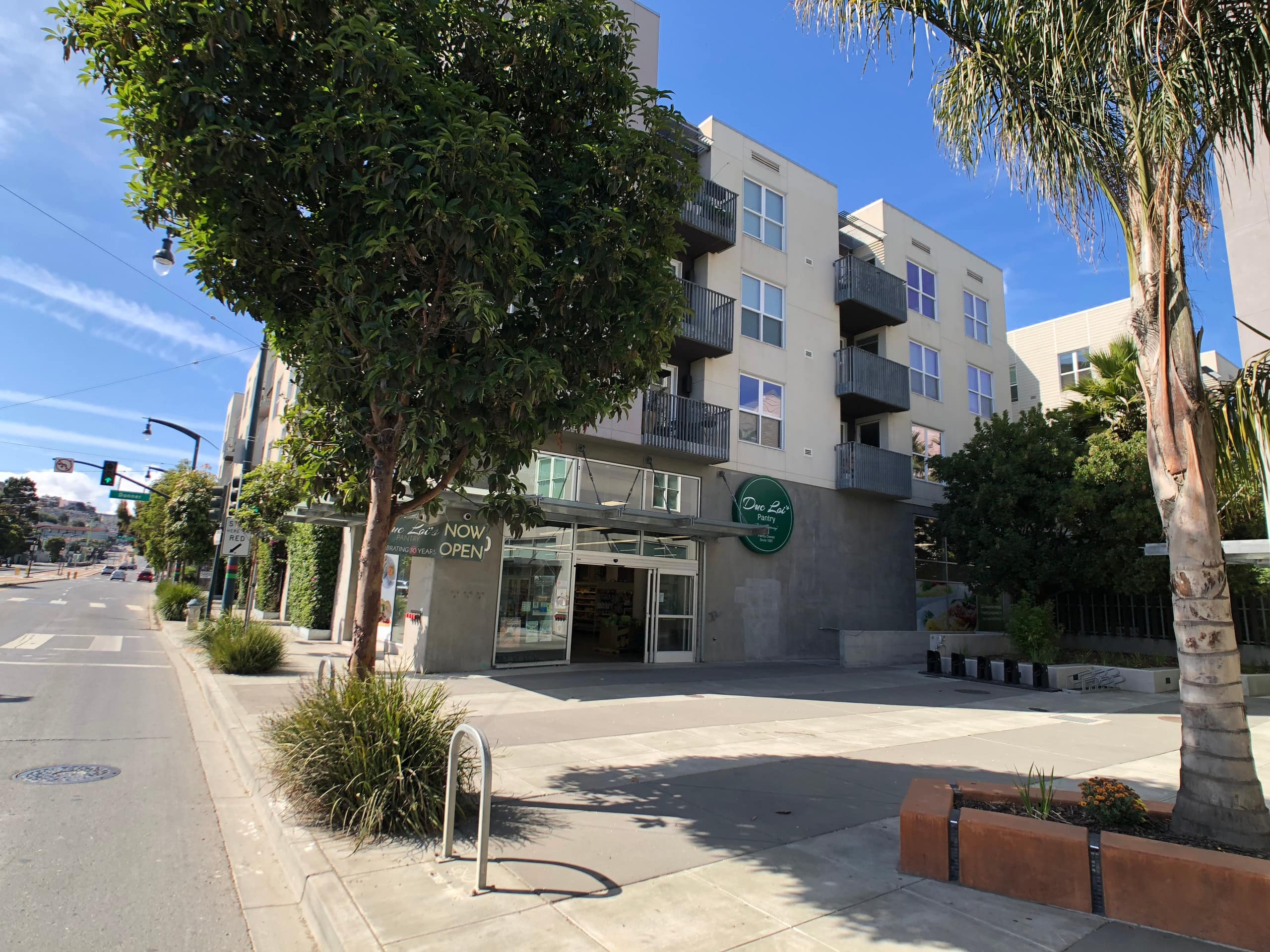Home in San Francisco · ★4.9 · 3 bedrooms · 3 beds · 3 private baths - Image 65