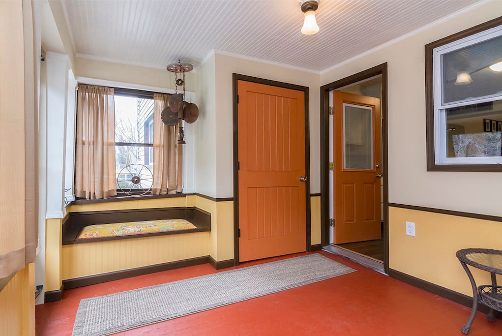 Front porch entrance