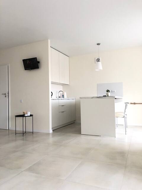 Cozy studio apartment on Ozernaya