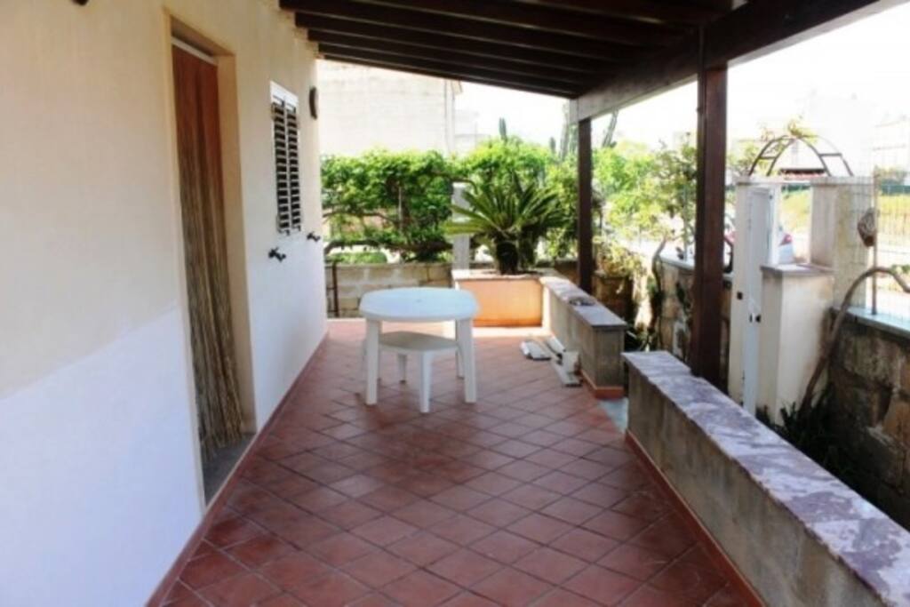 Ampia veranda