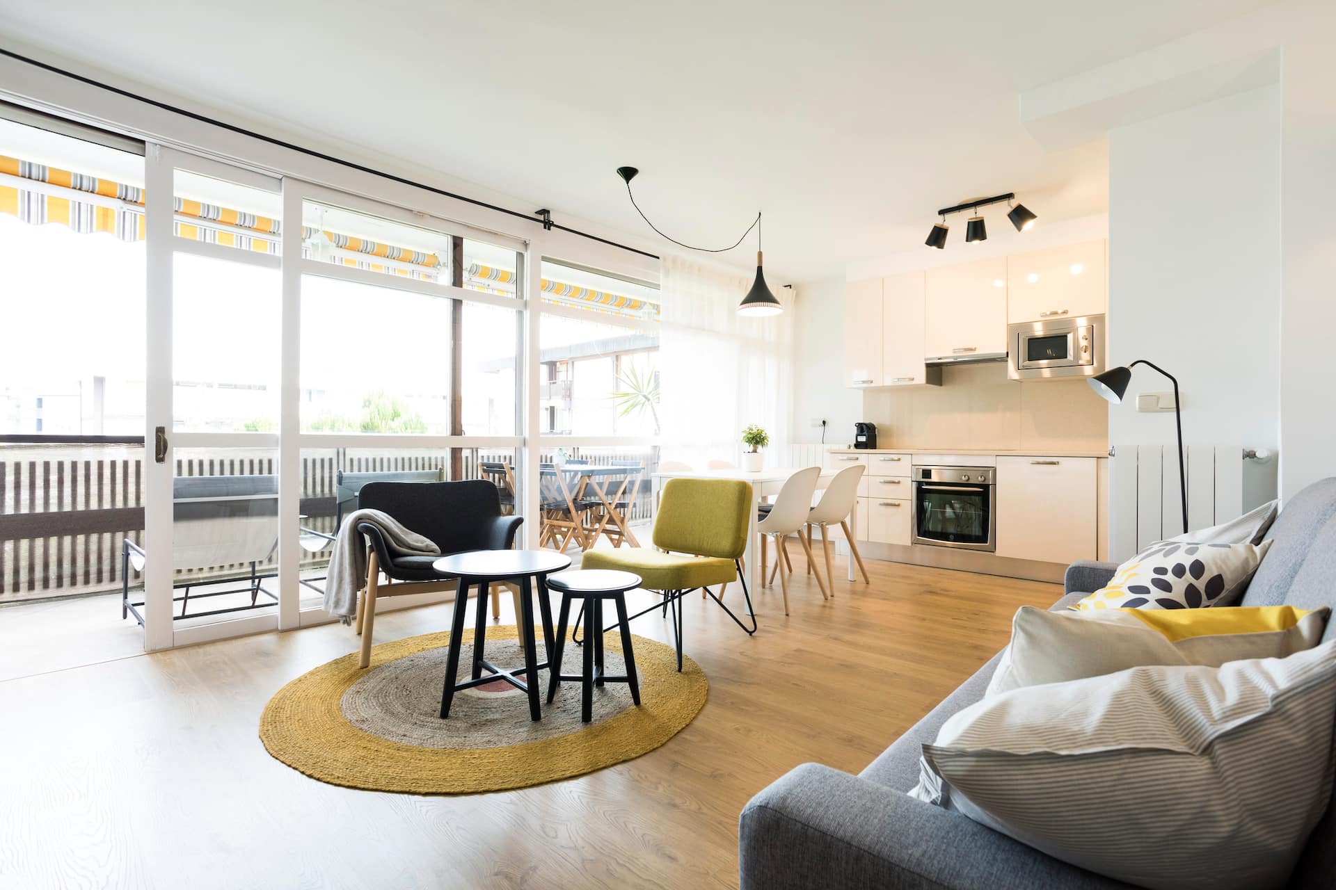 Mendizabal. Wonderful newly renovated apartment.