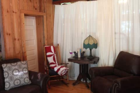 Popular Airbnb listing: Secluded Mtn. Getaway in a Picturesque Barn in Pittman Center