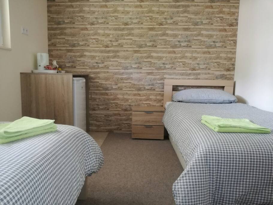 This room is for two people.