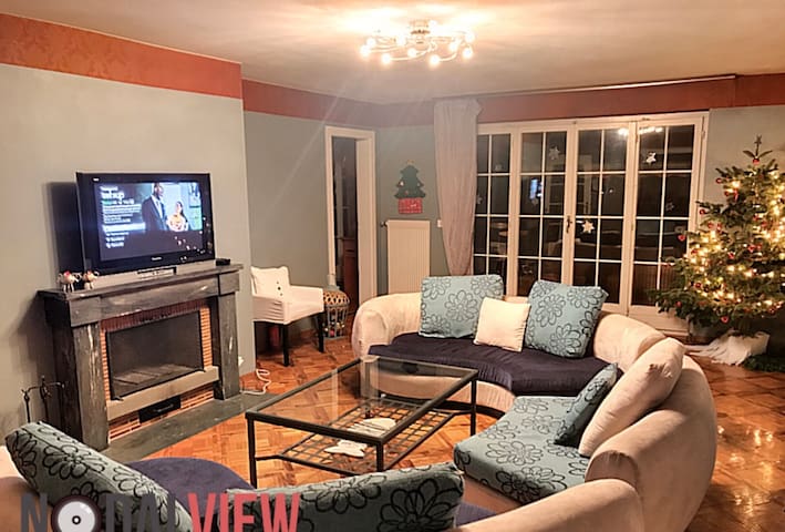 Beautiful 4+ Bedroom House