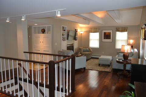 High End Apartment in Downtown Hallowell