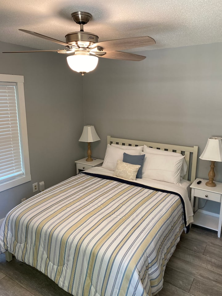 ¡Dormitorio de invitados en la planta superior, con terraza privada!