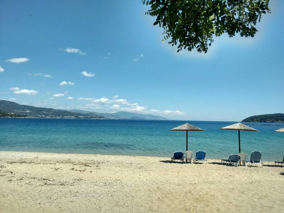 a 5 min drive gets you on this dreamy beach