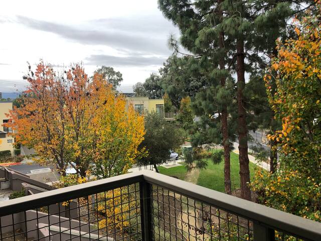 Near Stanford Gooogle Meta. Luxury 3BR3BA townhome gallery image 5