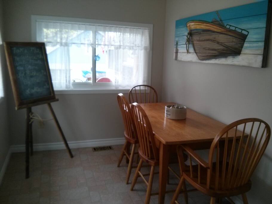 eating area kitchen