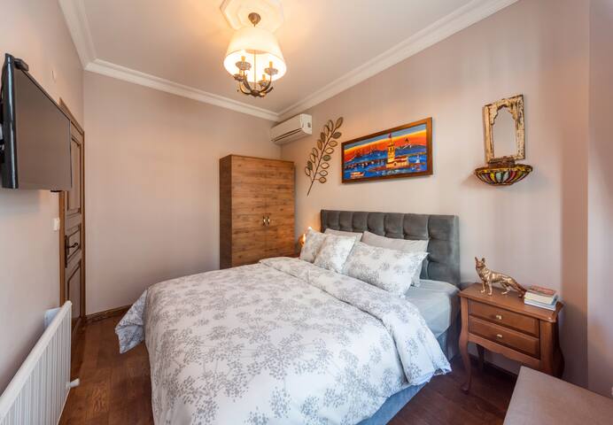 3BR/2 Bath Ottoman House w free Airport transfer** gallery image 4